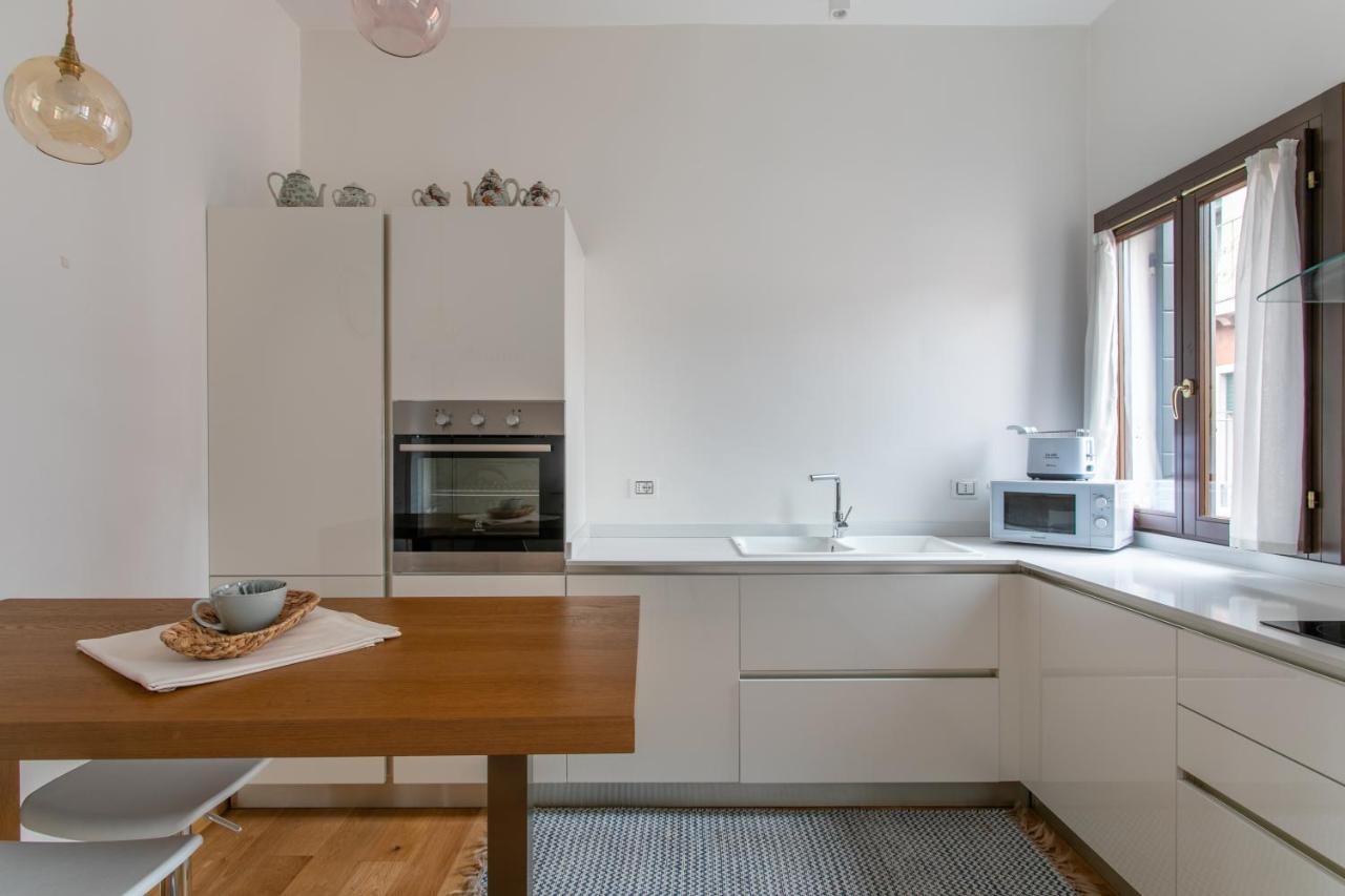 Residenza Pomponi Deluxe Apartman Velence Kültér fotó