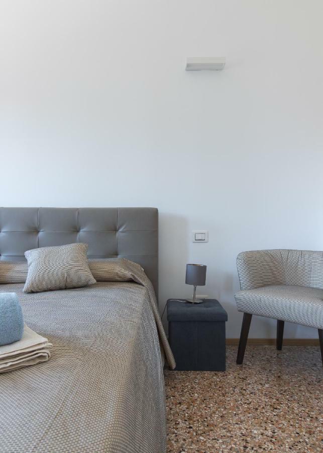 Residenza Pomponi Deluxe Apartman Velence Kültér fotó