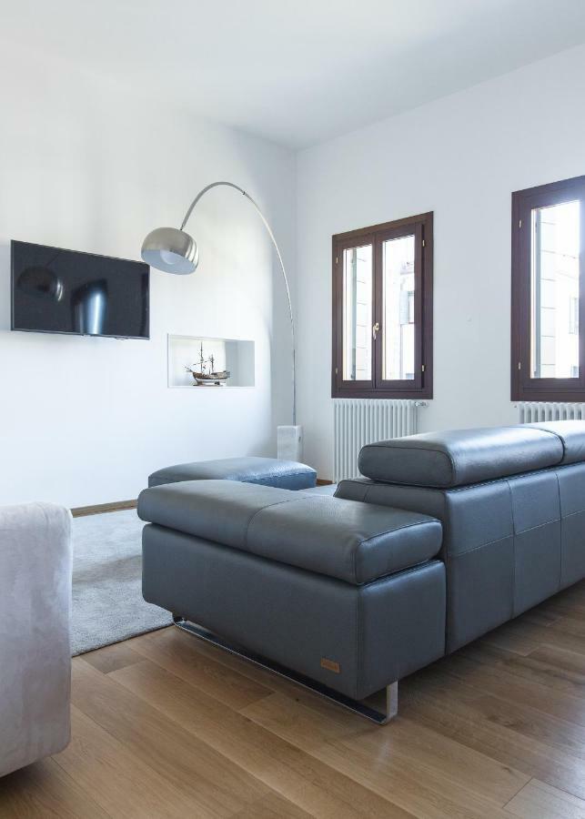 Residenza Pomponi Deluxe Apartman Velence Kültér fotó